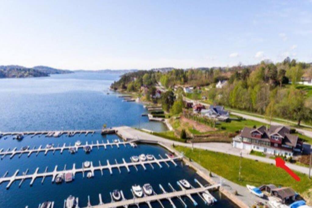Ferienwohnung Leilighet Ved Sjoen Med Strand Porsgrunn Exterior foto
